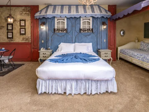 Adobe Grand Villas